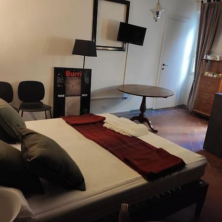 Lovely Portion Of Property Near Piazza Santo Spirito Florence Buitenkant foto